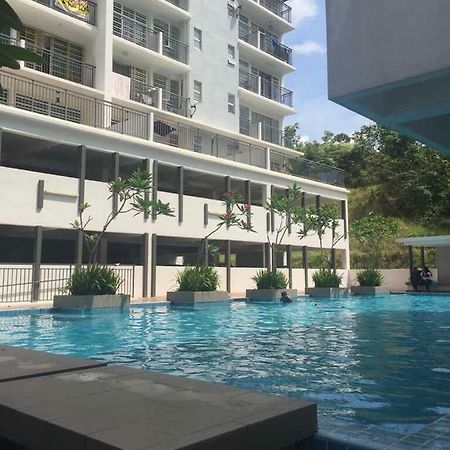 Spacious & Cozy Condo - Hijauan Heights Block C Kajang Kültér fotó