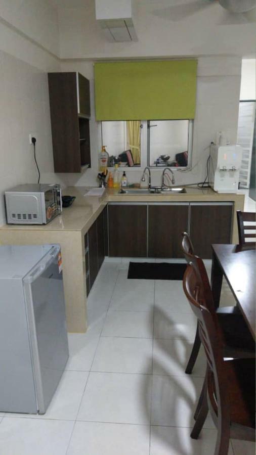 Spacious & Cozy Condo - Hijauan Heights Block C Kajang Kültér fotó