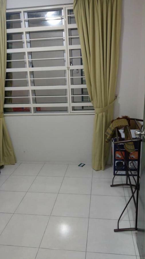 Spacious & Cozy Condo - Hijauan Heights Block C Kajang Kültér fotó